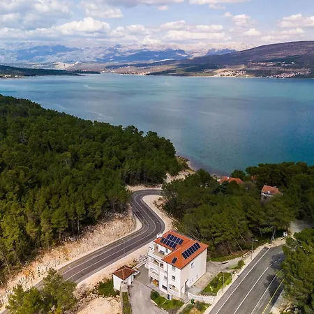 Apartman Guest Gouse Stipanovi Dvori - Three Bedroom With Terrace 8 *
