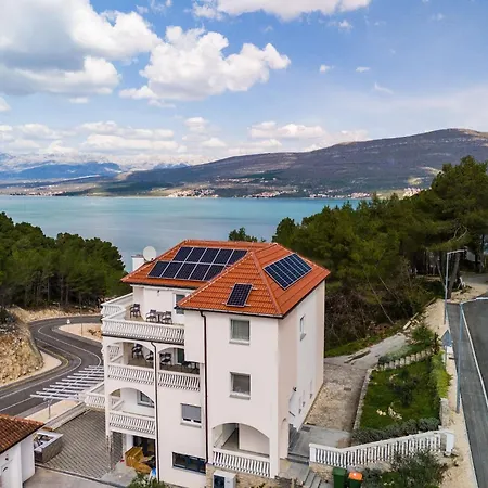 Guest Gouse Stipanovi Dvori - Three Bedroom With Terrace 8 * Benkovac